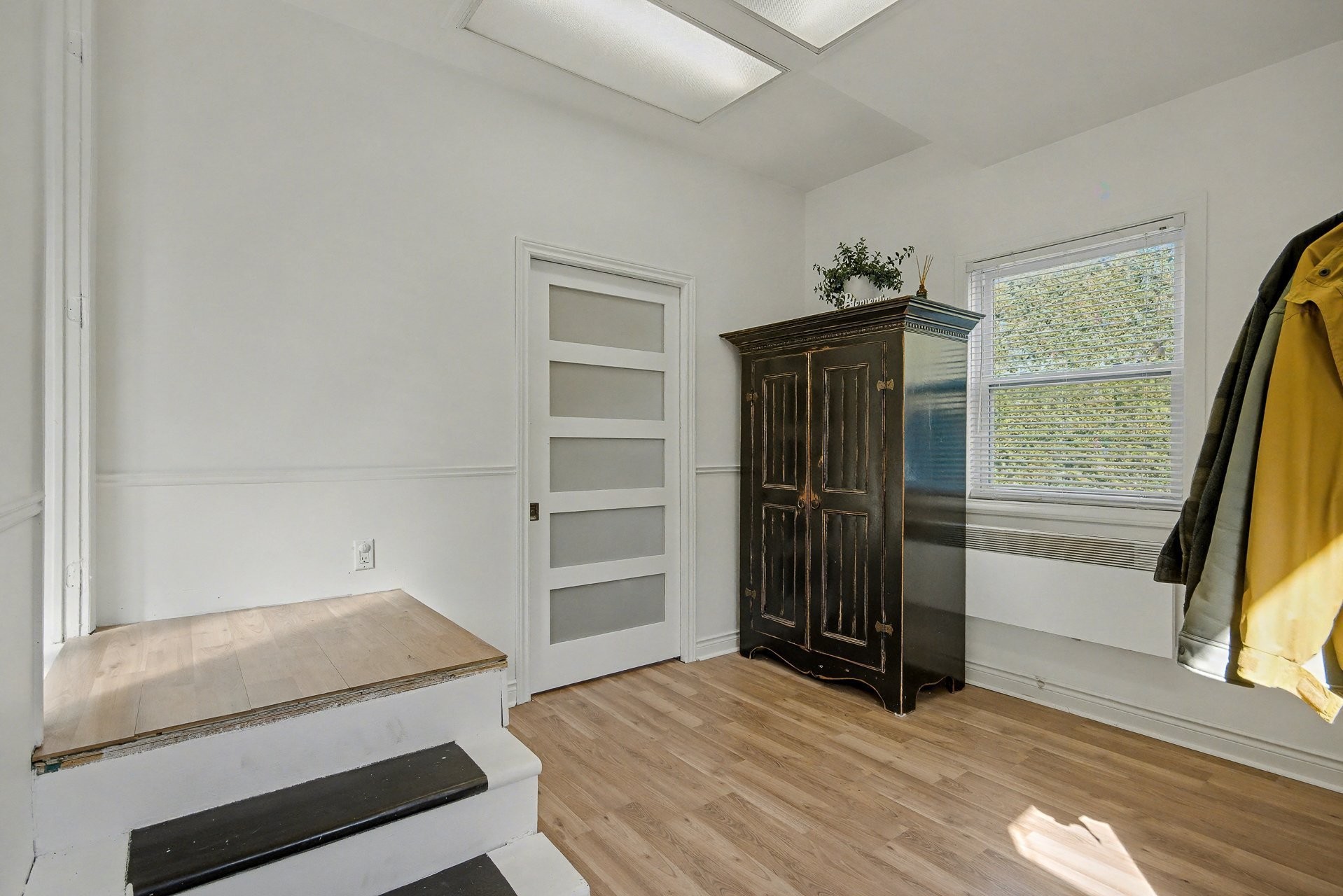 









198


Rue Courville

,
Saint-Jean-sur-Richelieu,




QC
J2W2Y9

