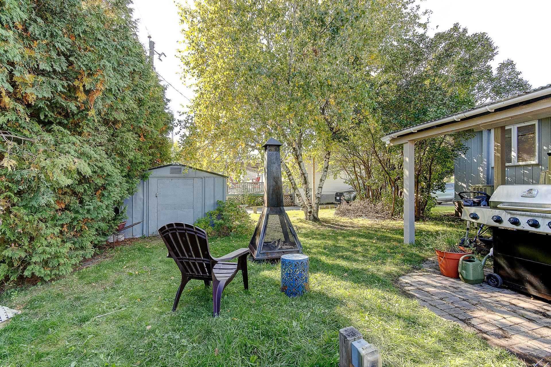 









198


Rue Courville

,
Saint-Jean-sur-Richelieu,




QC
J2W2Y9

