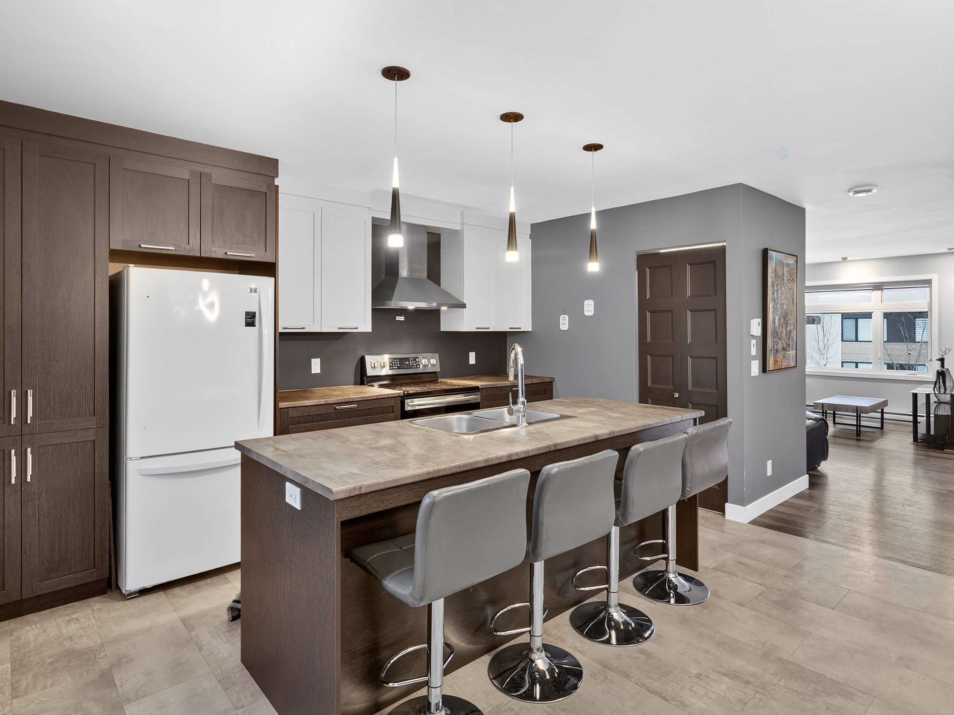 









3540


Rue Nina-Owens

,
Sherbrooke (Les Nations),




QC
J1L0J5

