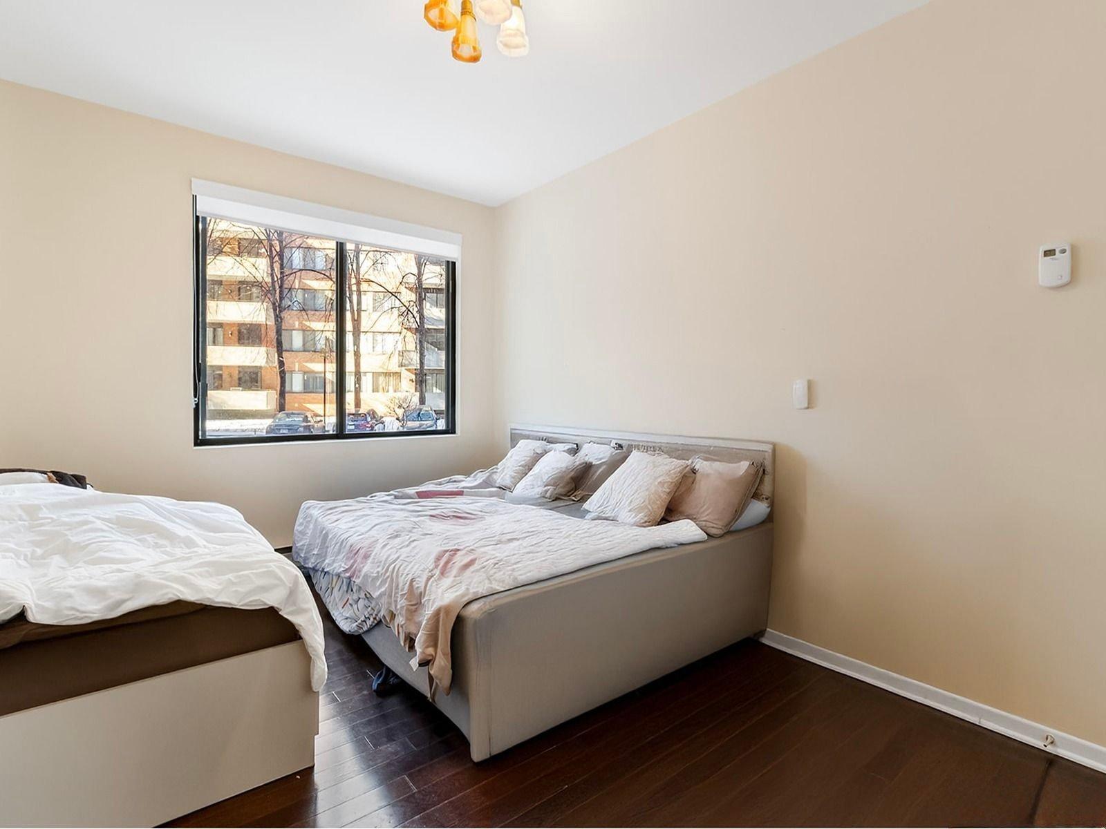 









5700


Av. Rembrandt

, 104,
Côte-Saint-Luc,




QC
H4W3E6

