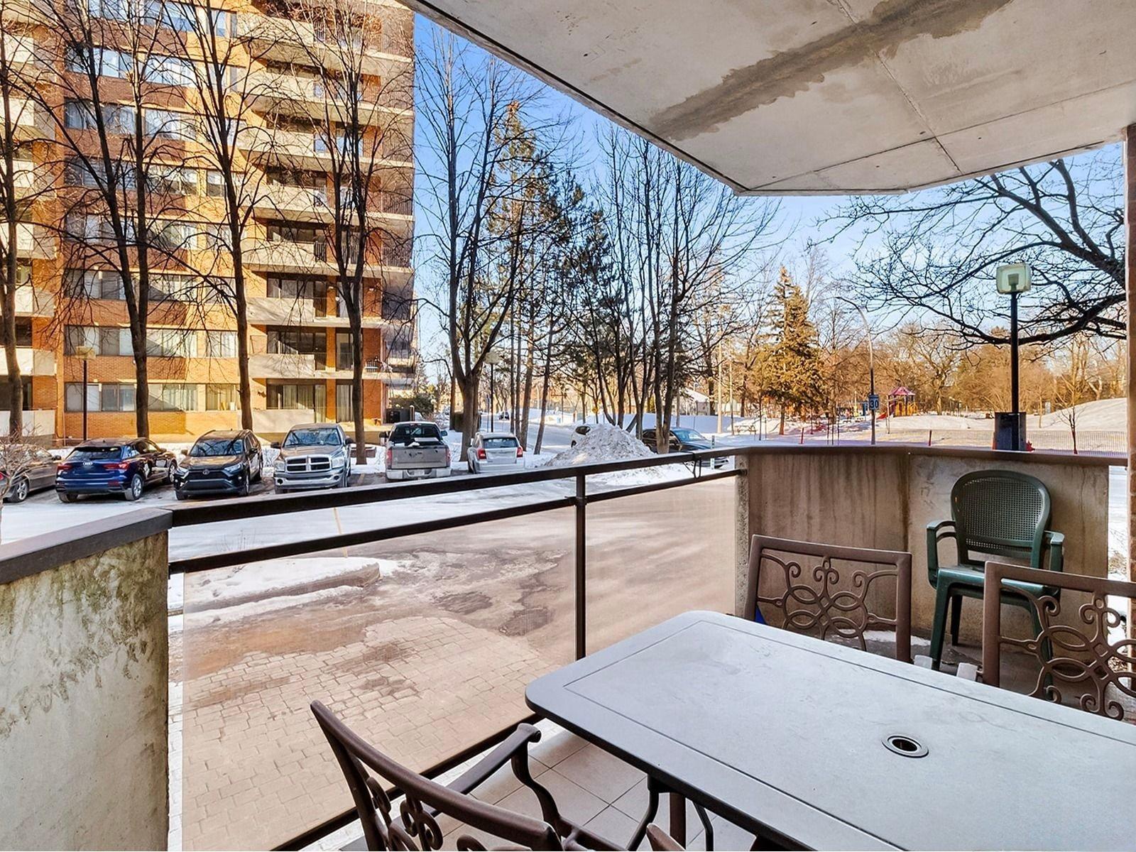 









5700


Av. Rembrandt

, 104,
Côte-Saint-Luc,




QC
H4W3E6

