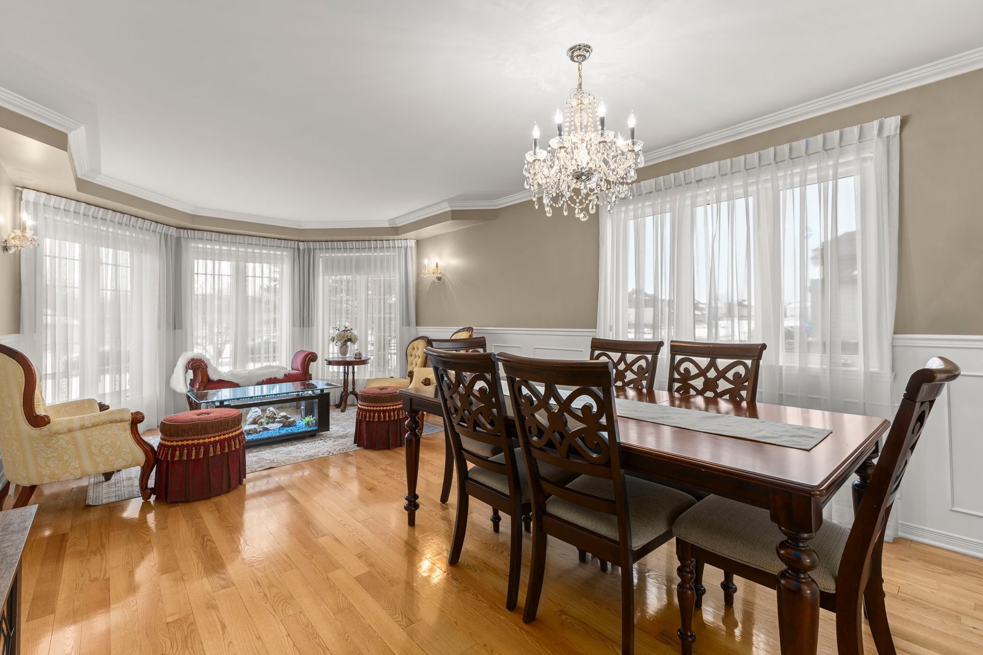 









40


Rue Michel-McNabb

,
Notre-Dame-de-l'Île-Perrot,




QC
J7V9R8

