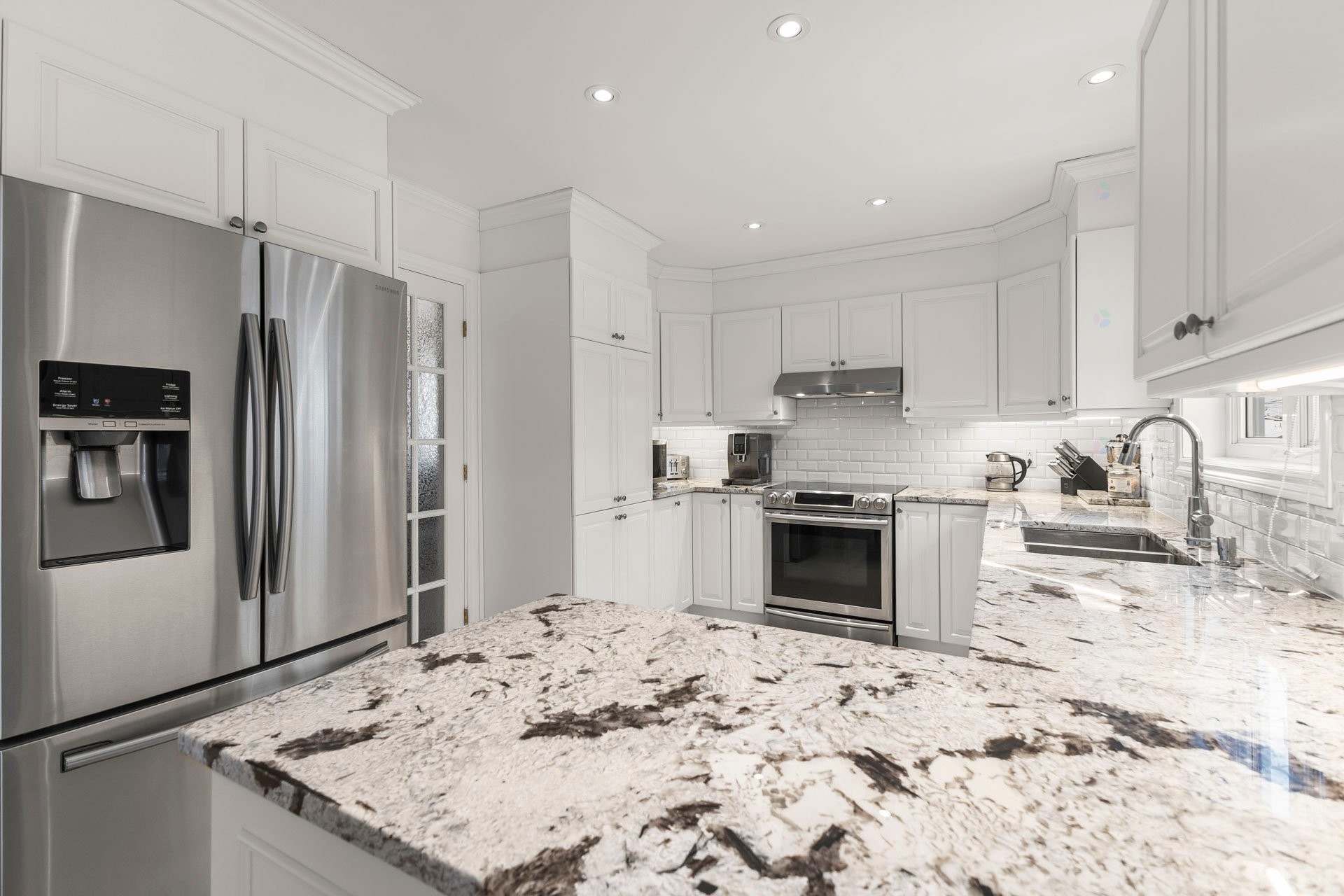 









40


Rue Michel-McNabb

,
Notre-Dame-de-l'Île-Perrot,




QC
J7V9R8

