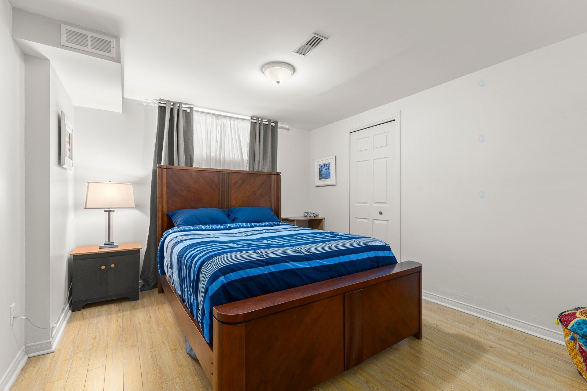 









40


Rue Michel-McNabb

,
Notre-Dame-de-l'Île-Perrot,




QC
J7V9R8

