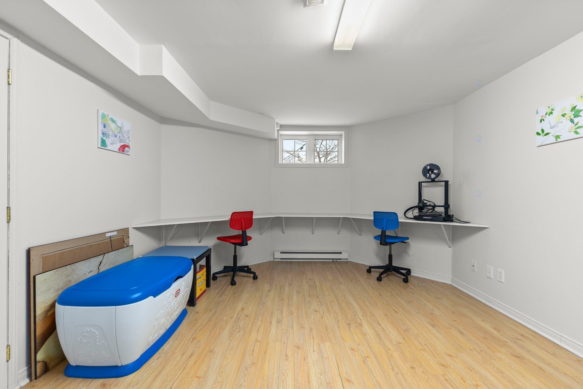 









40


Rue Michel-McNabb

,
Notre-Dame-de-l'Île-Perrot,




QC
J7V9R8

