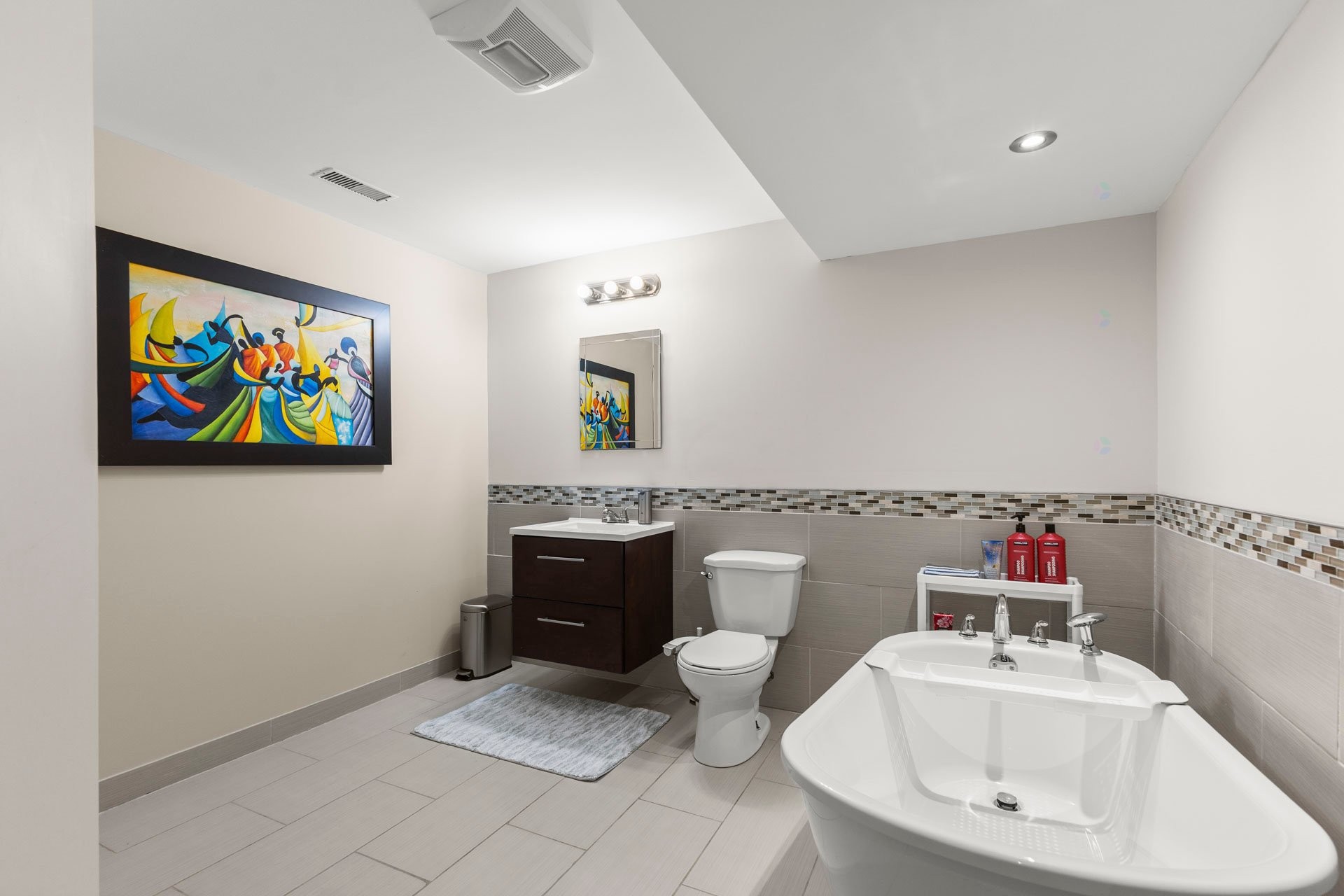 









40


Rue Michel-McNabb

,
Notre-Dame-de-l'Île-Perrot,




QC
J7V9R8

