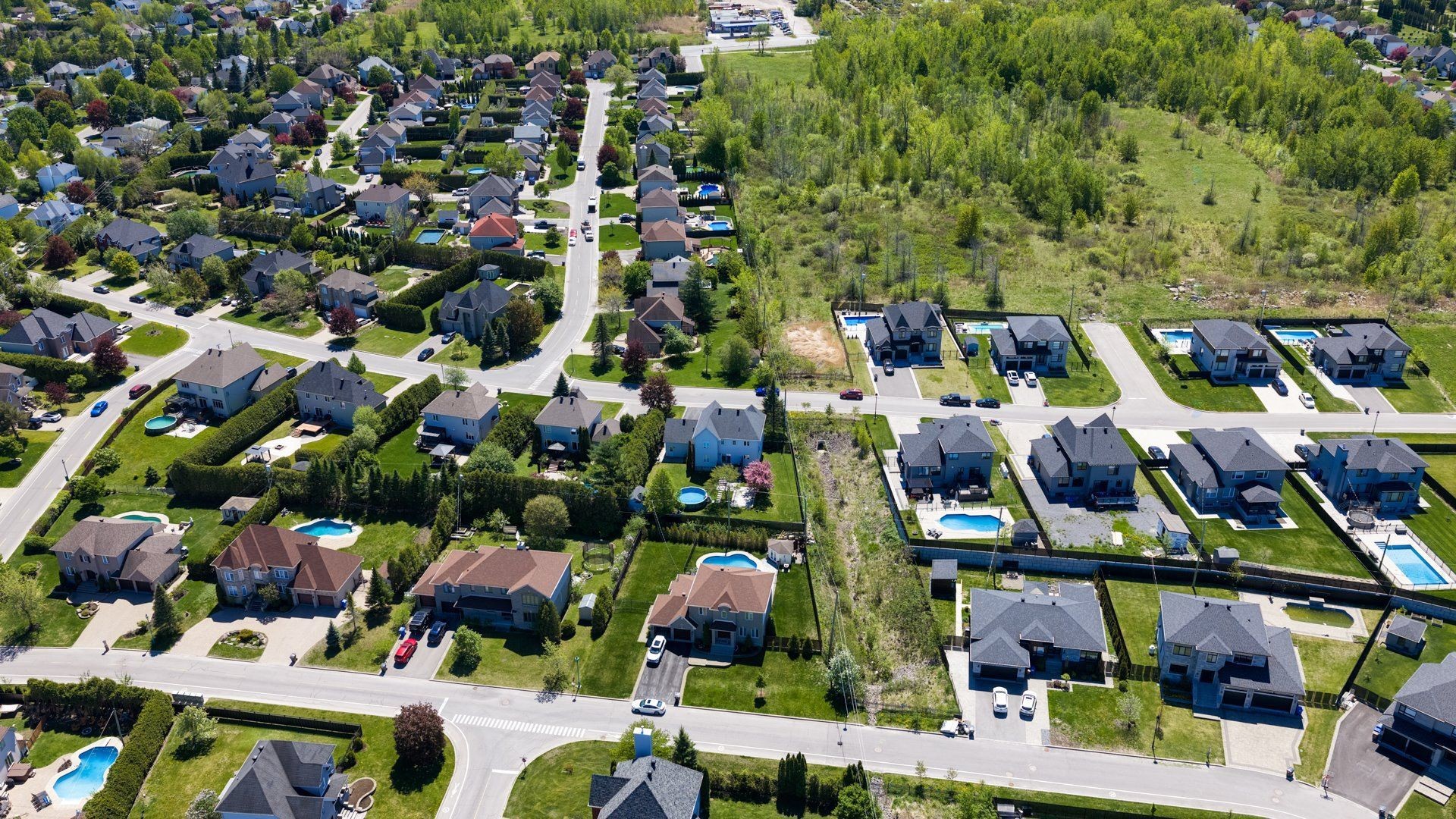 









40


Rue Michel-McNabb

,
Notre-Dame-de-l'Île-Perrot,




QC
J7V9R8

