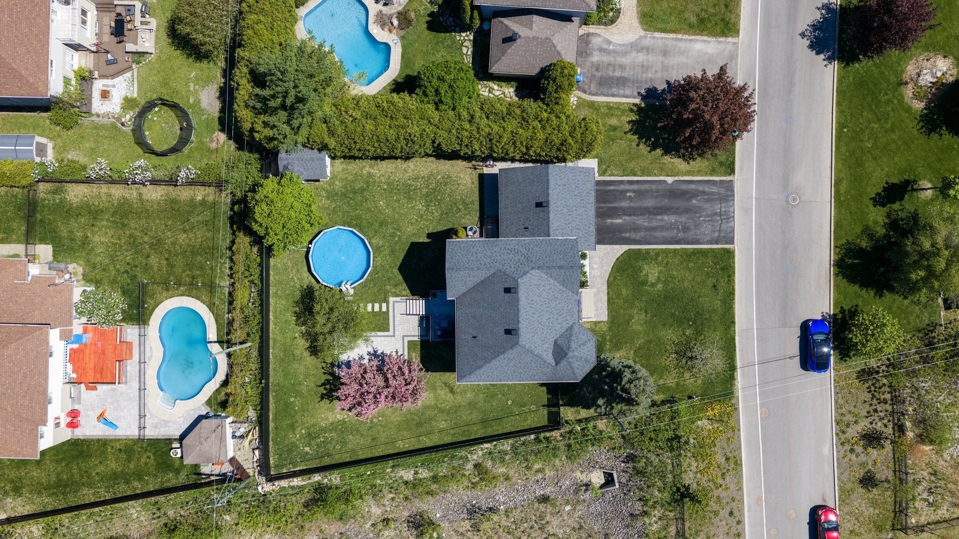 









40


Rue Michel-McNabb

,
Notre-Dame-de-l'Île-Perrot,




QC
J7V9R8

