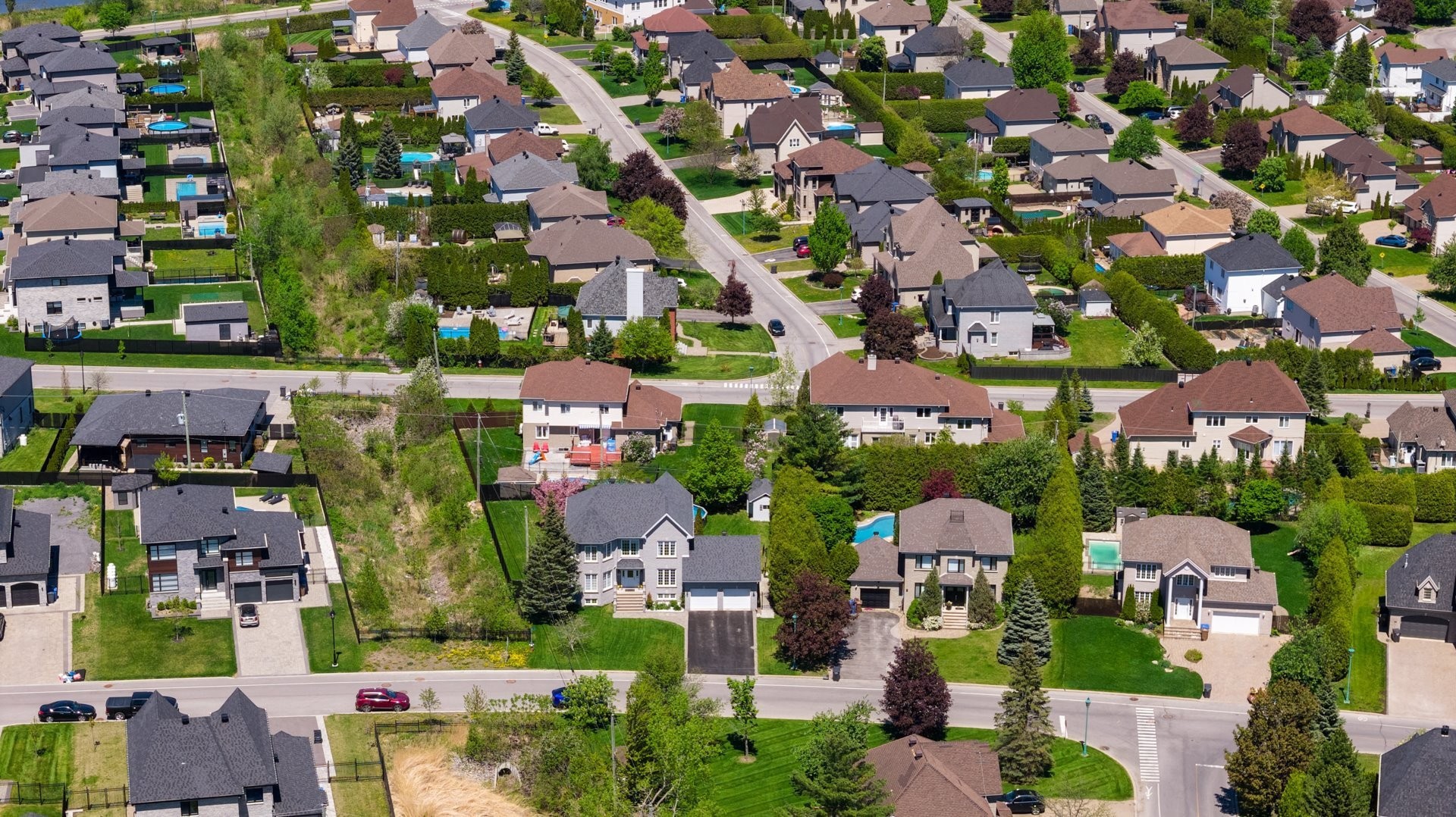 









40


Rue Michel-McNabb

,
Notre-Dame-de-l'Île-Perrot,




QC
J7V9R8

