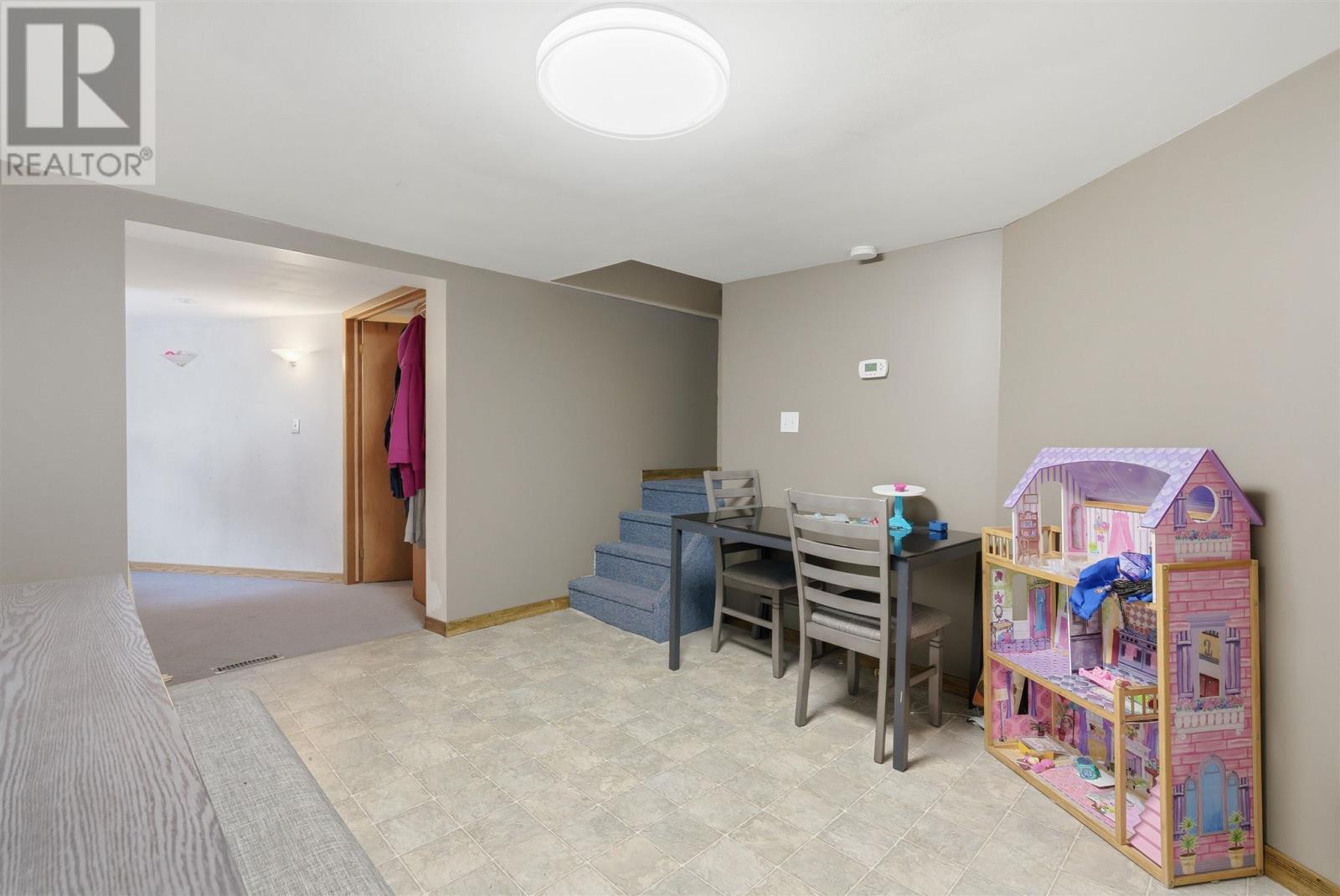 












53 Huron AVE

,
Blind River,




Ontario
P0R1B0

