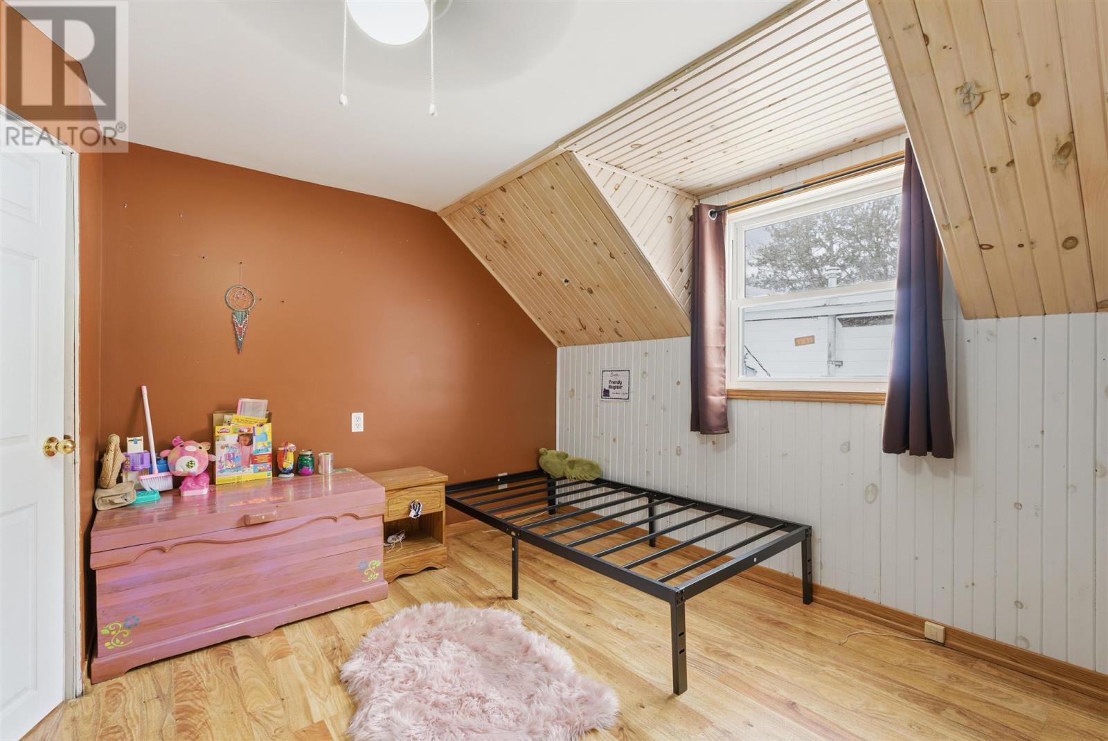 












53 Huron AVE

,
Blind River,




Ontario
P0R1B0

