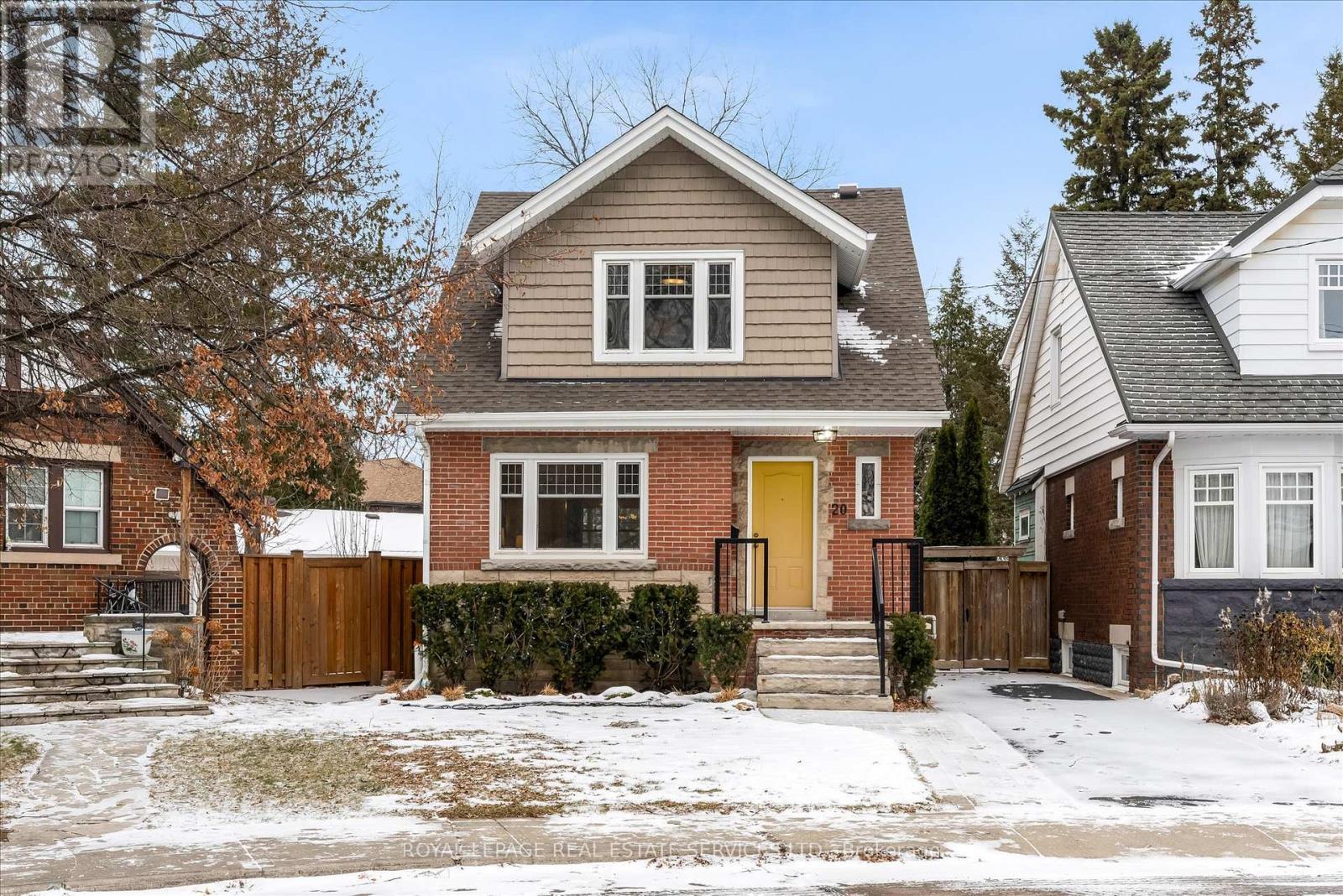 












20 ARKELL STREET

,
Hamilton,




Ontario
L8S1N4

