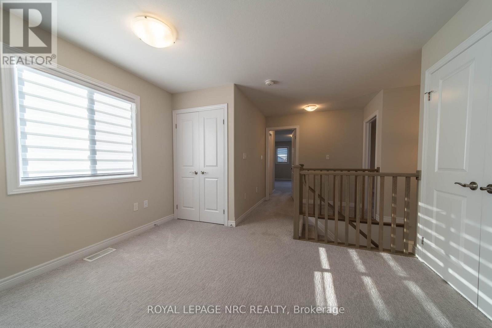 












1217 UPPERS LANE

,
Thorold (Rolling Meadows),




Ontario
L0S1A0

