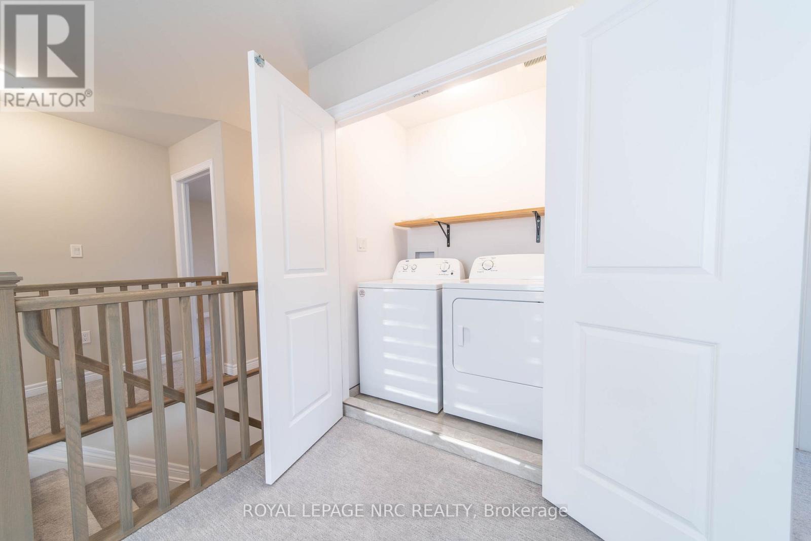 












1217 UPPERS LANE

,
Thorold (Rolling Meadows),




Ontario
L0S1A0

