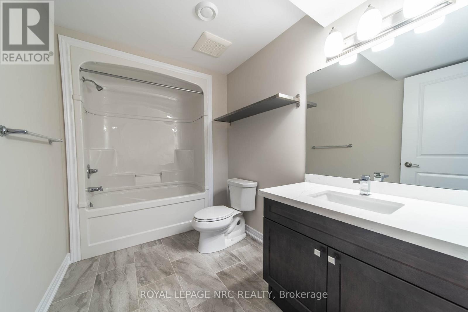 












1217 UPPERS LANE

,
Thorold (Rolling Meadows),




Ontario
L0S1A0

