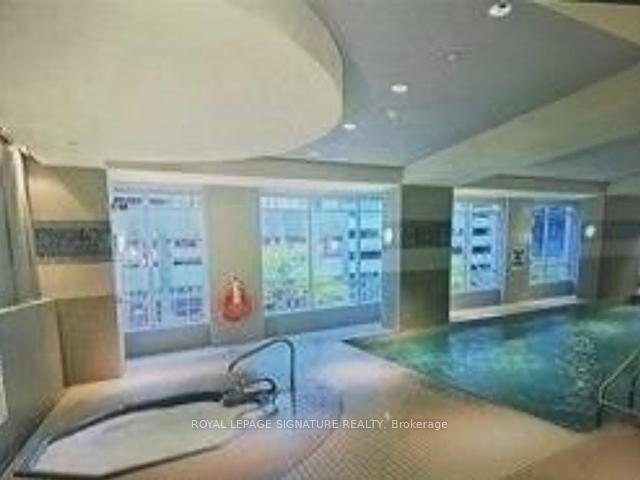 









763


Bay

Street, 4809,
Toronto,




ON
M5G 2R3

