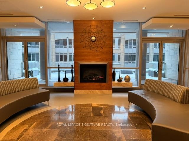 









763


Bay

Street, 4809,
Toronto,




ON
M5G 2R3

