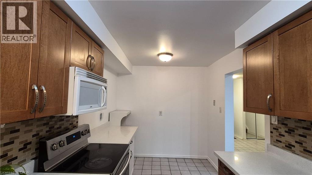 












1039 CEDARGLEN Gate Unit# 15

,
Mississauga,




Ontario
L5G3A7

