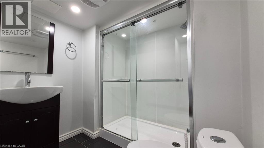 












1039 CEDARGLEN Gate Unit# 15

,
Mississauga,




Ontario
L5G3A7

