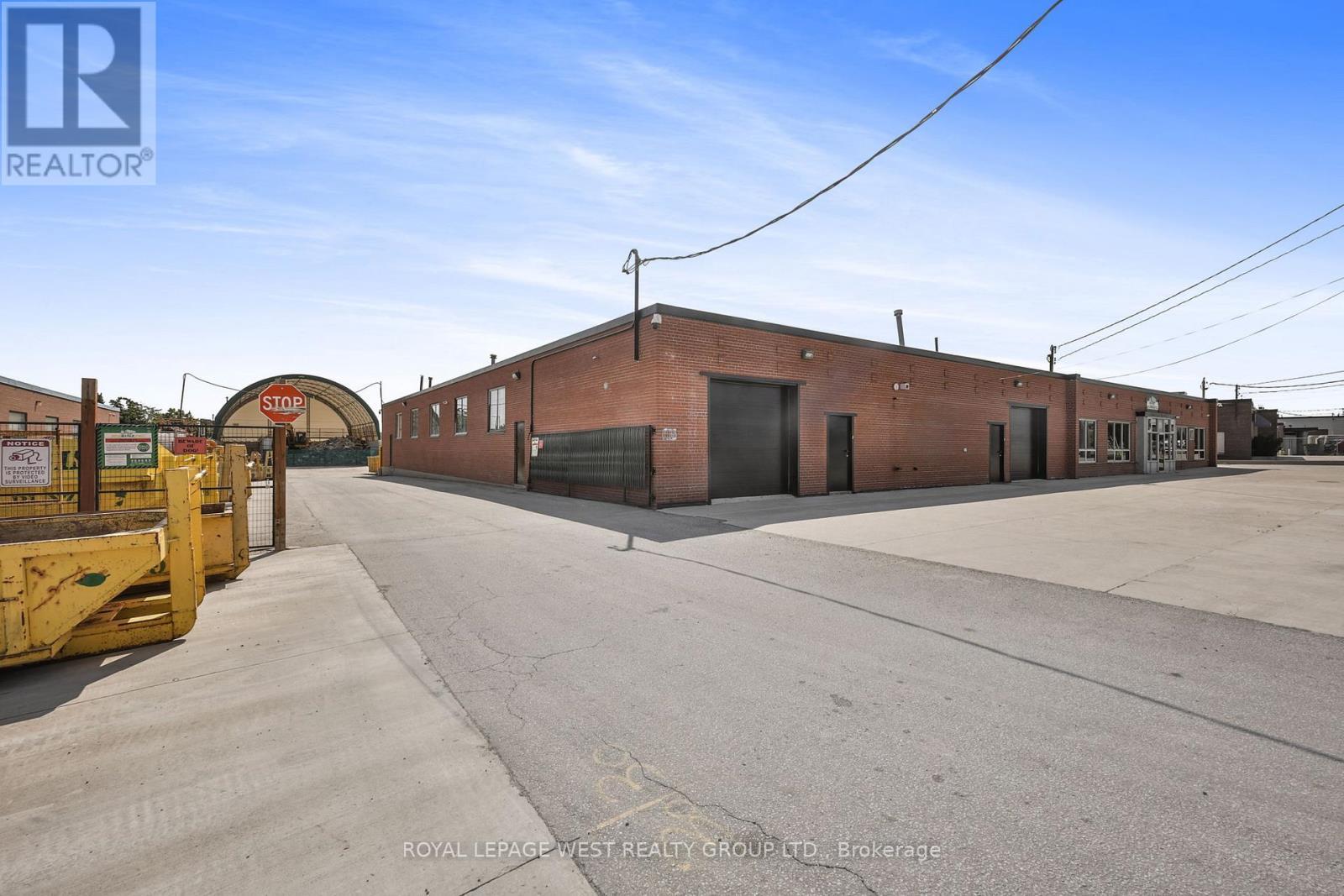 












1 - 55 BRYDON DRIVE

,
Toronto,




Ontario
M9W4N3

