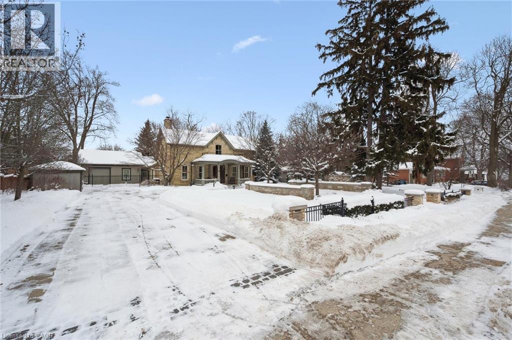 












66 GRANGE Street

,
Guelph,




Ontario
N1E2V2

