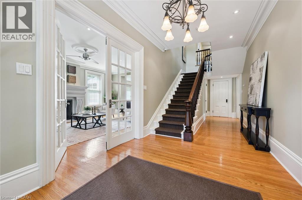 












66 GRANGE Street

,
Guelph,




Ontario
N1E2V2

