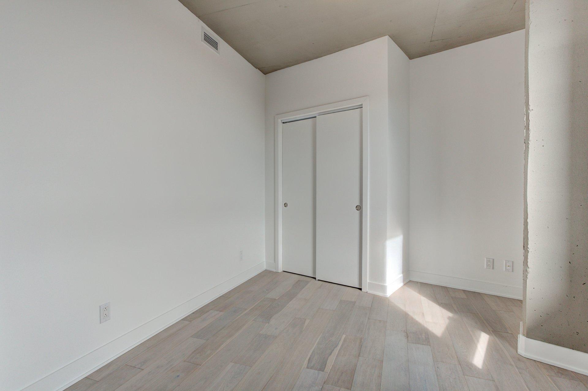 









7227


Boul. Newman

, 1024,
Montréal (LaSalle),




QC
H8N0H7

