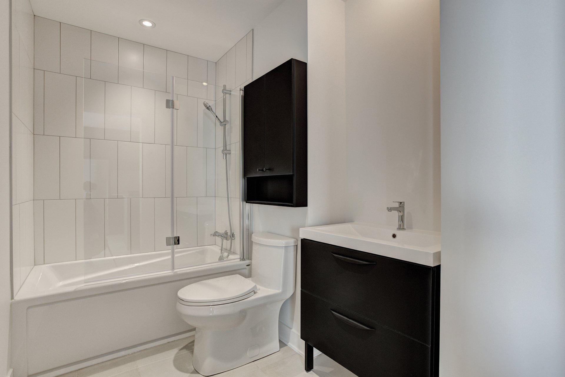 









7227


Boul. Newman

, 1024,
Montréal (LaSalle),




QC
H8N0H7

