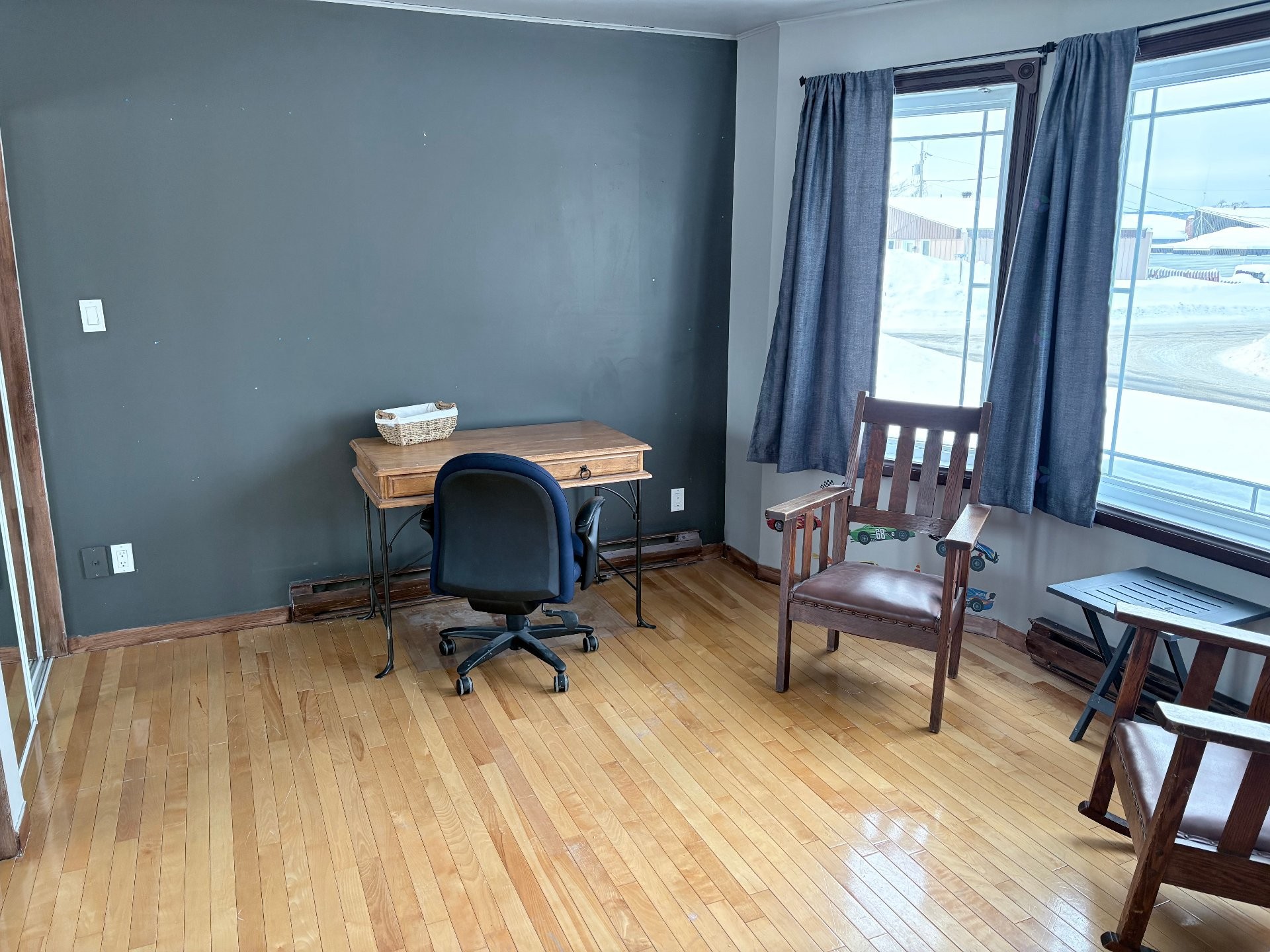 









42


Rue Hogue

,
Sept-Îles,




QC
G4S1M9

