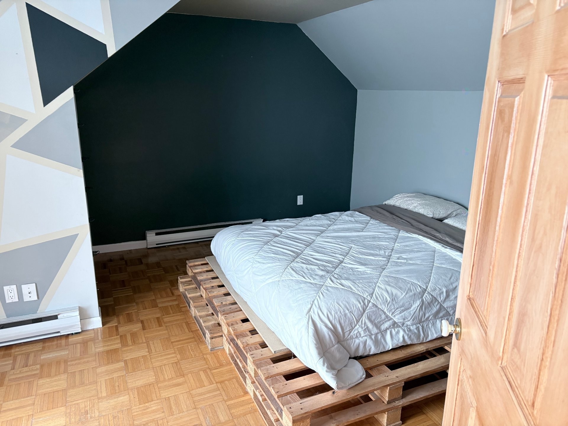 









42


Rue Hogue

,
Sept-Îles,




QC
G4S1M9

