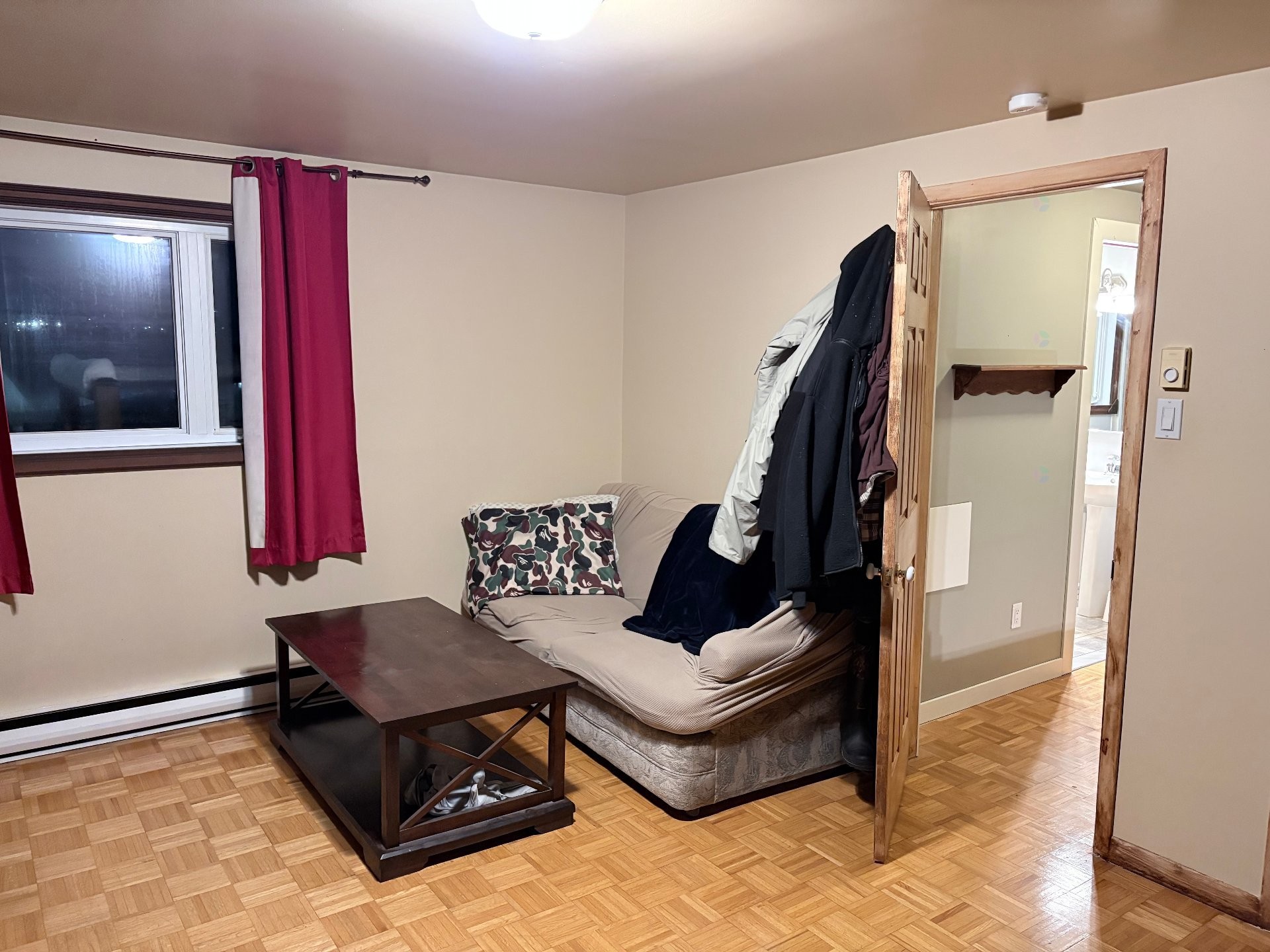 









42


Rue Hogue

,
Sept-Îles,




QC
G4S1M9

