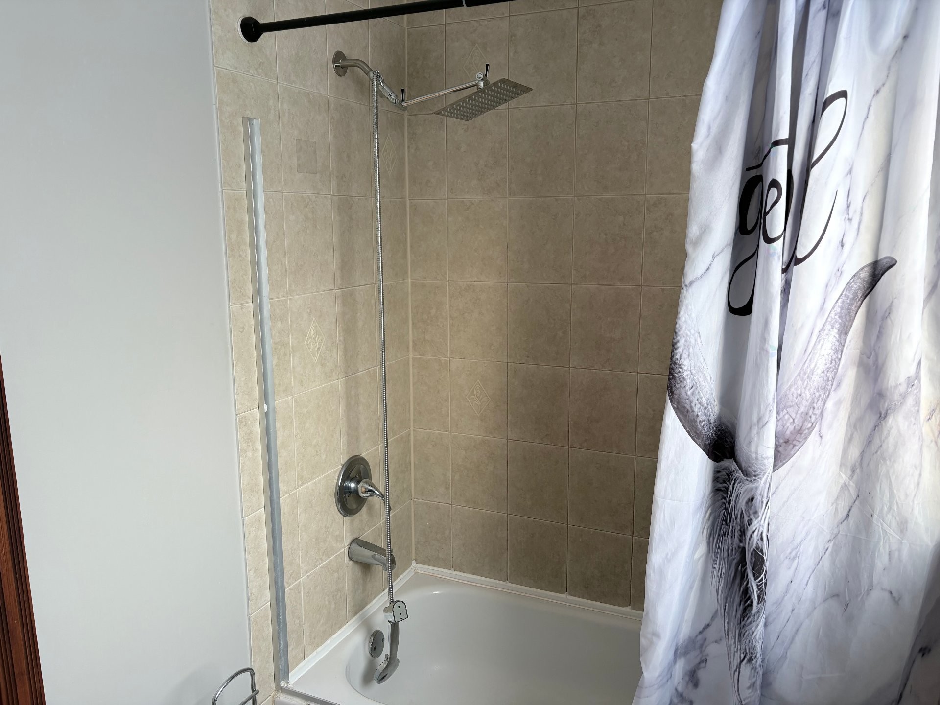 









42


Rue Hogue

,
Sept-Îles,




QC
G4S1M9

