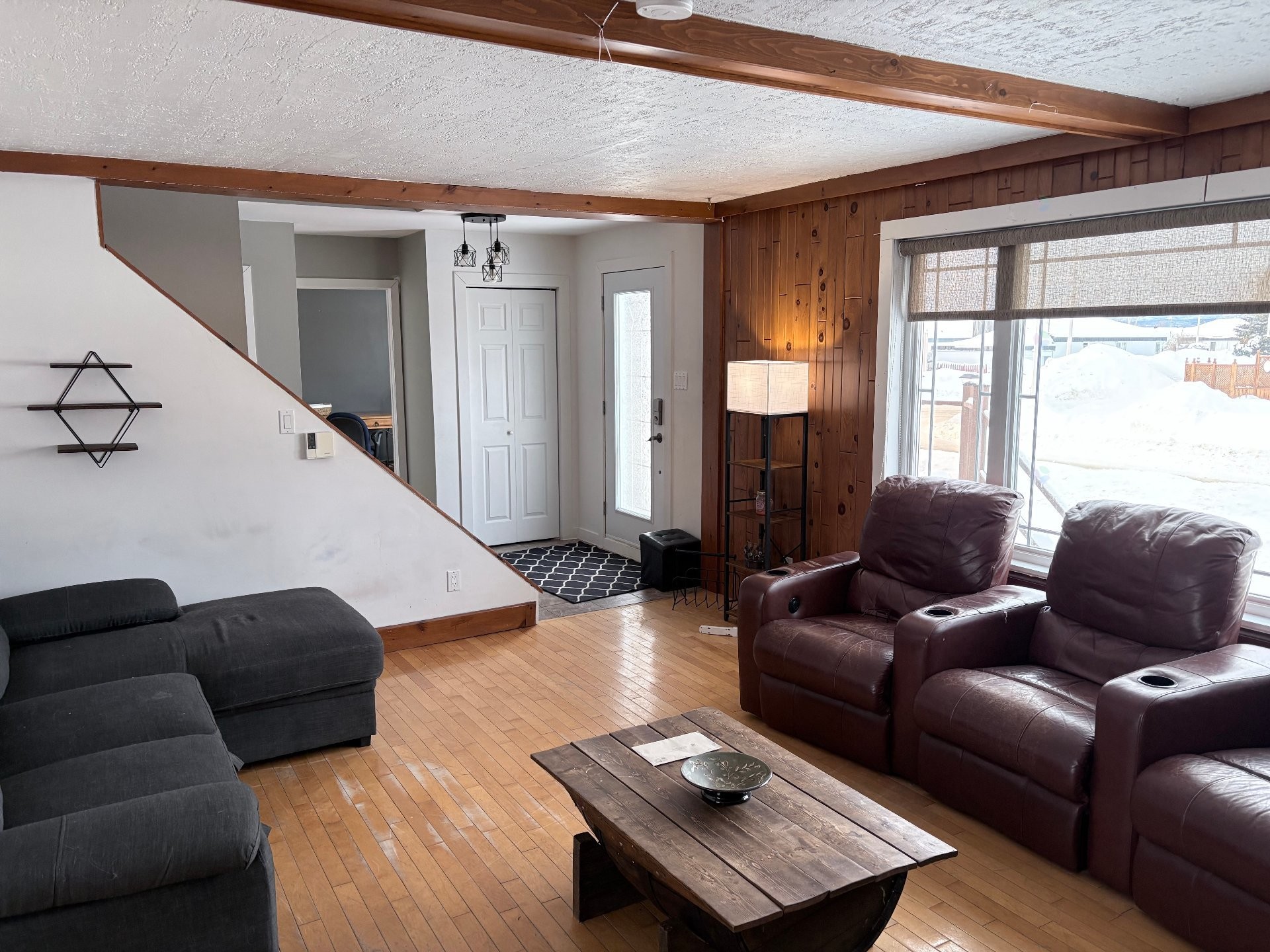 









42


Rue Hogue

,
Sept-Îles,




QC
G4S1M9

