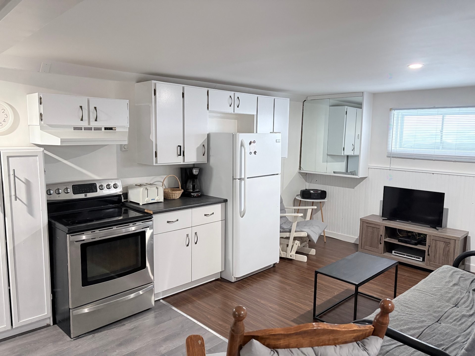 









42


Rue Hogue

,
Sept-Îles,




QC
G4S1M9

