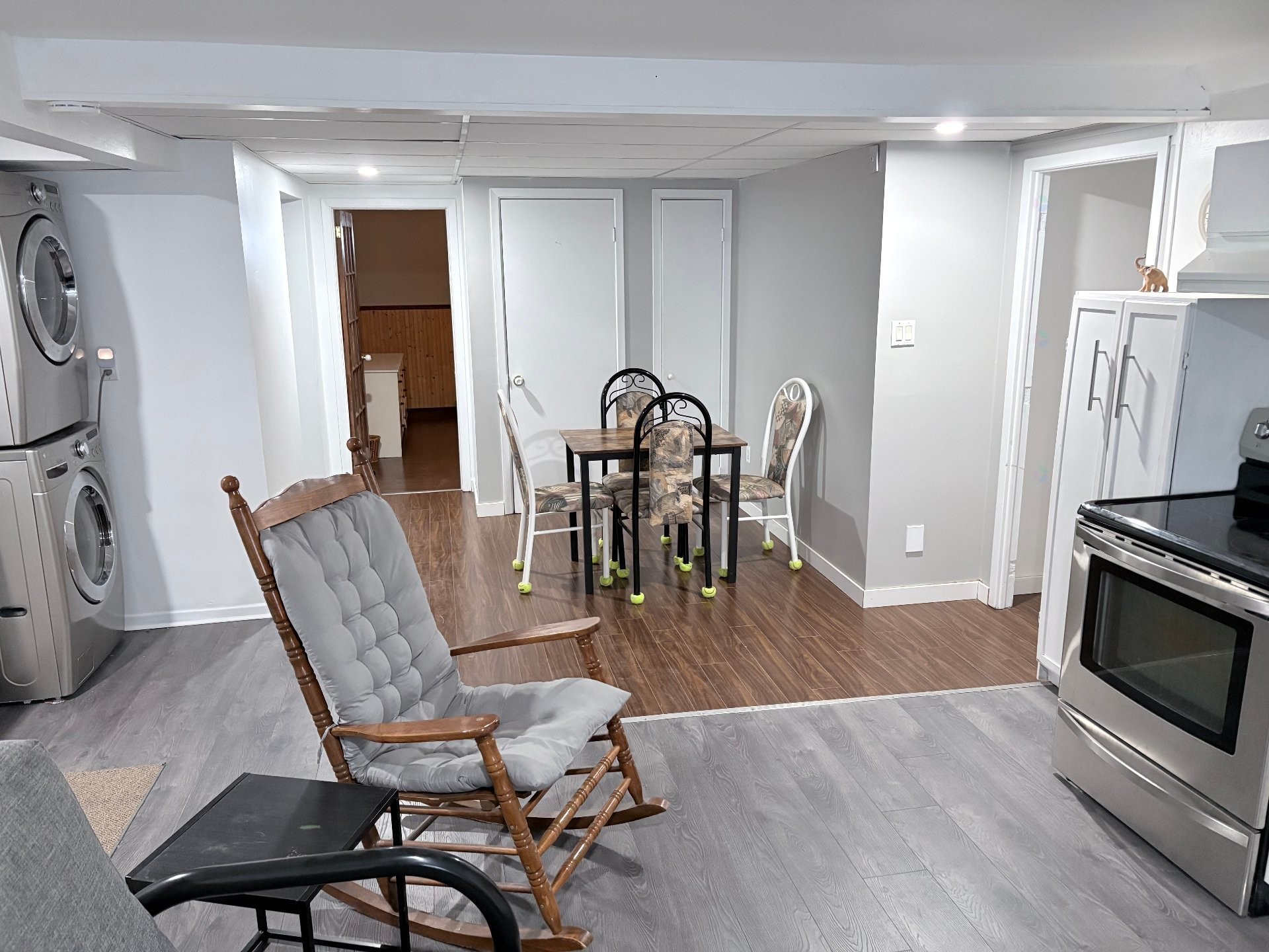 









42


Rue Hogue

,
Sept-Îles,




QC
G4S1M9

