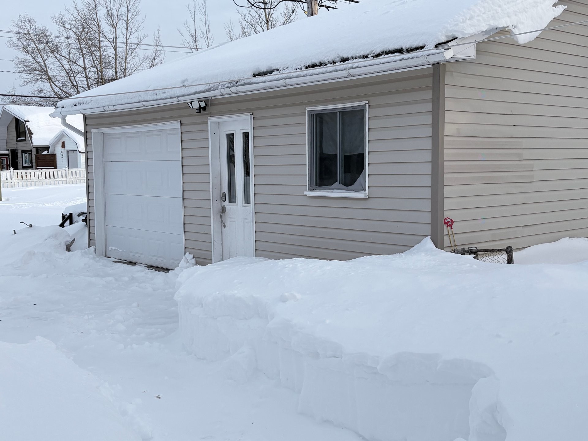 









42


Rue Hogue

,
Sept-Îles,




QC
G4S1M9

