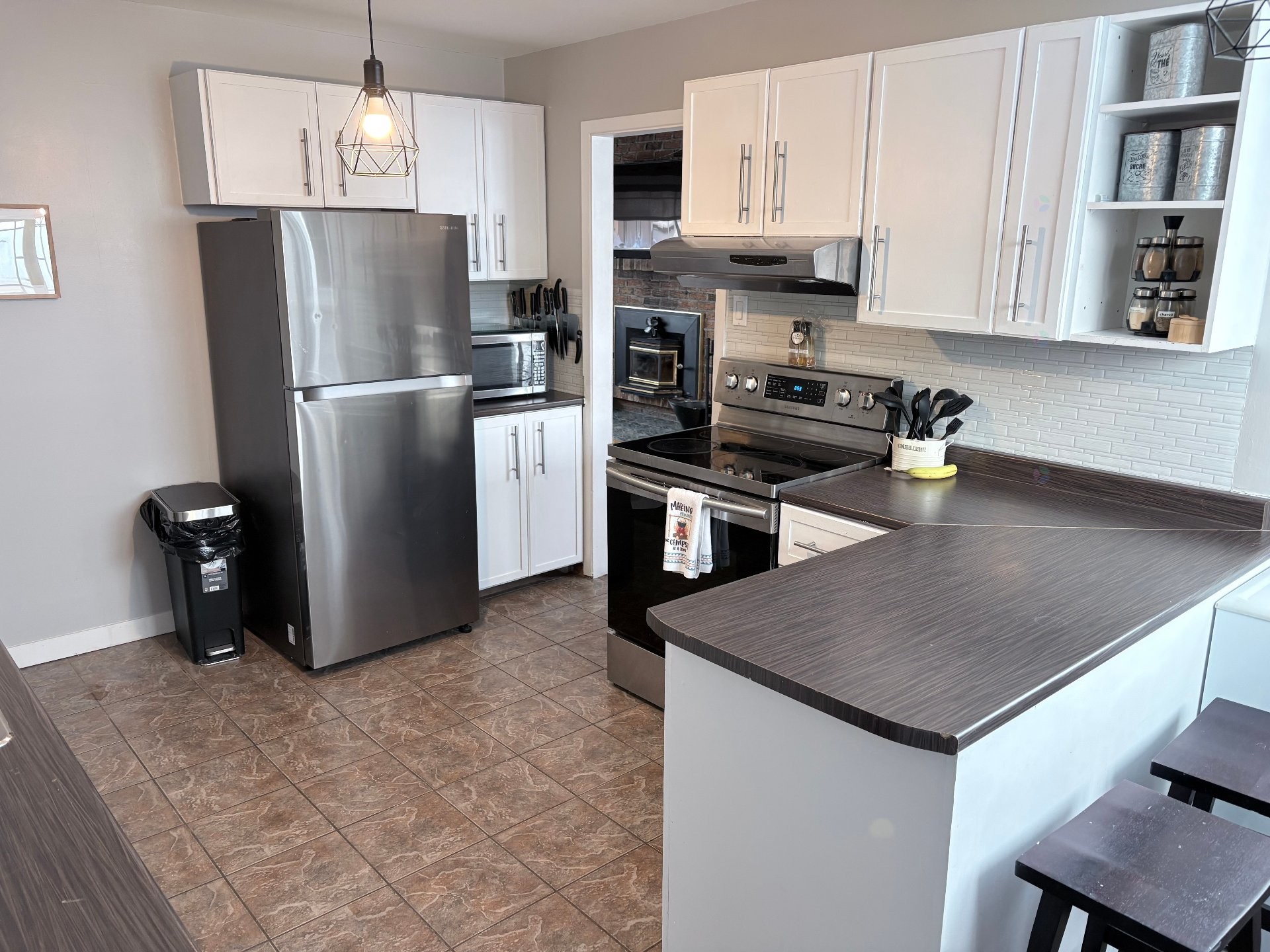 









42


Rue Hogue

,
Sept-Îles,




QC
G4S1M9

