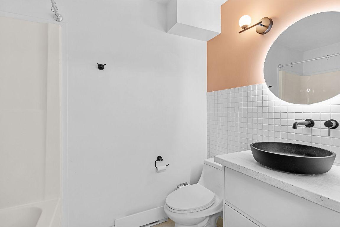 









2585


Hebert

Road, 205,
West Kelowna,




BC
V4T 2W4

