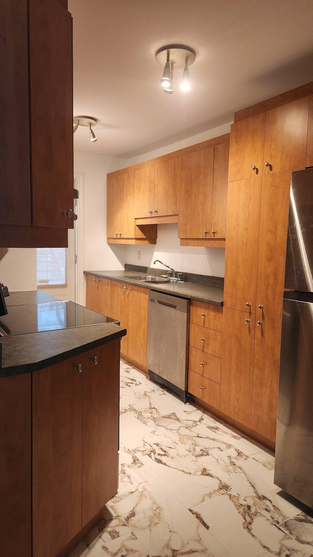 









1761


Boul. Alexis-Nihon

,
Montréal (Saint-Laurent),




QC
H4R3A2

