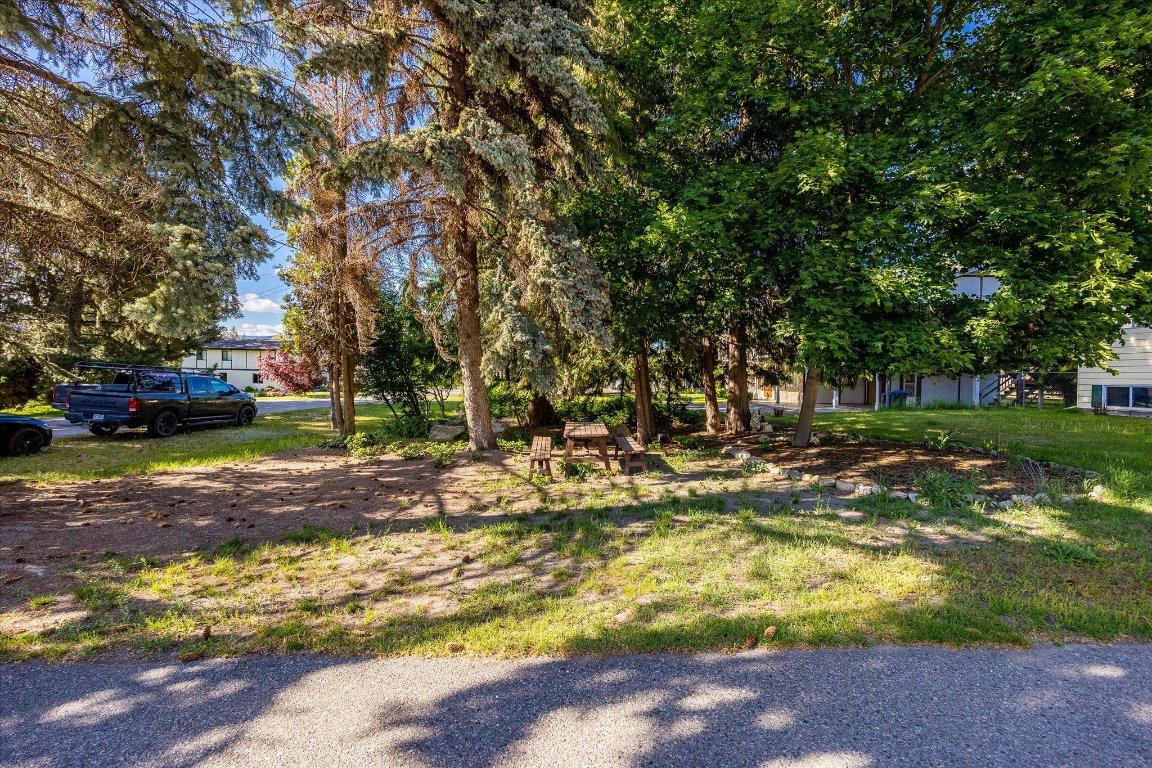 









4671


Fordham

Road,
Kelowna,




BC
V1W 1P1


