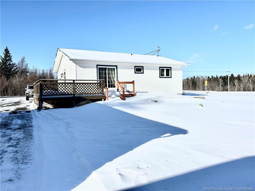 









2651


335

RTE,
Évangéline,




NB
E8P 1S8

