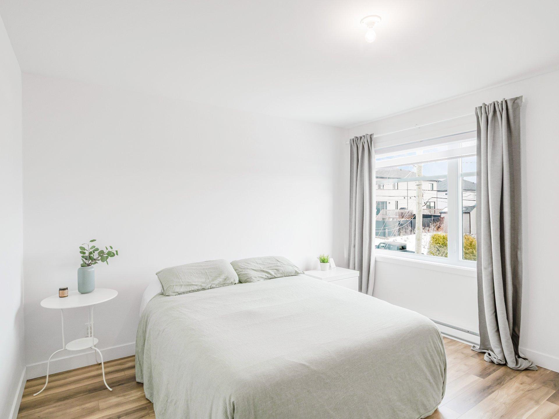 









1015


Rue Boivin

,
Sherbrooke (Brompton/Rock Forest/Saint-Élie/Deauville),




QC
J1N1B6

