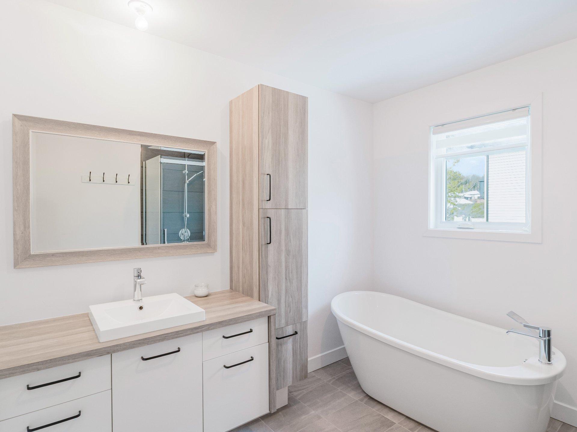 









1015


Rue Boivin

,
Sherbrooke (Brompton/Rock Forest/Saint-Élie/Deauville),




QC
J1N1B6

