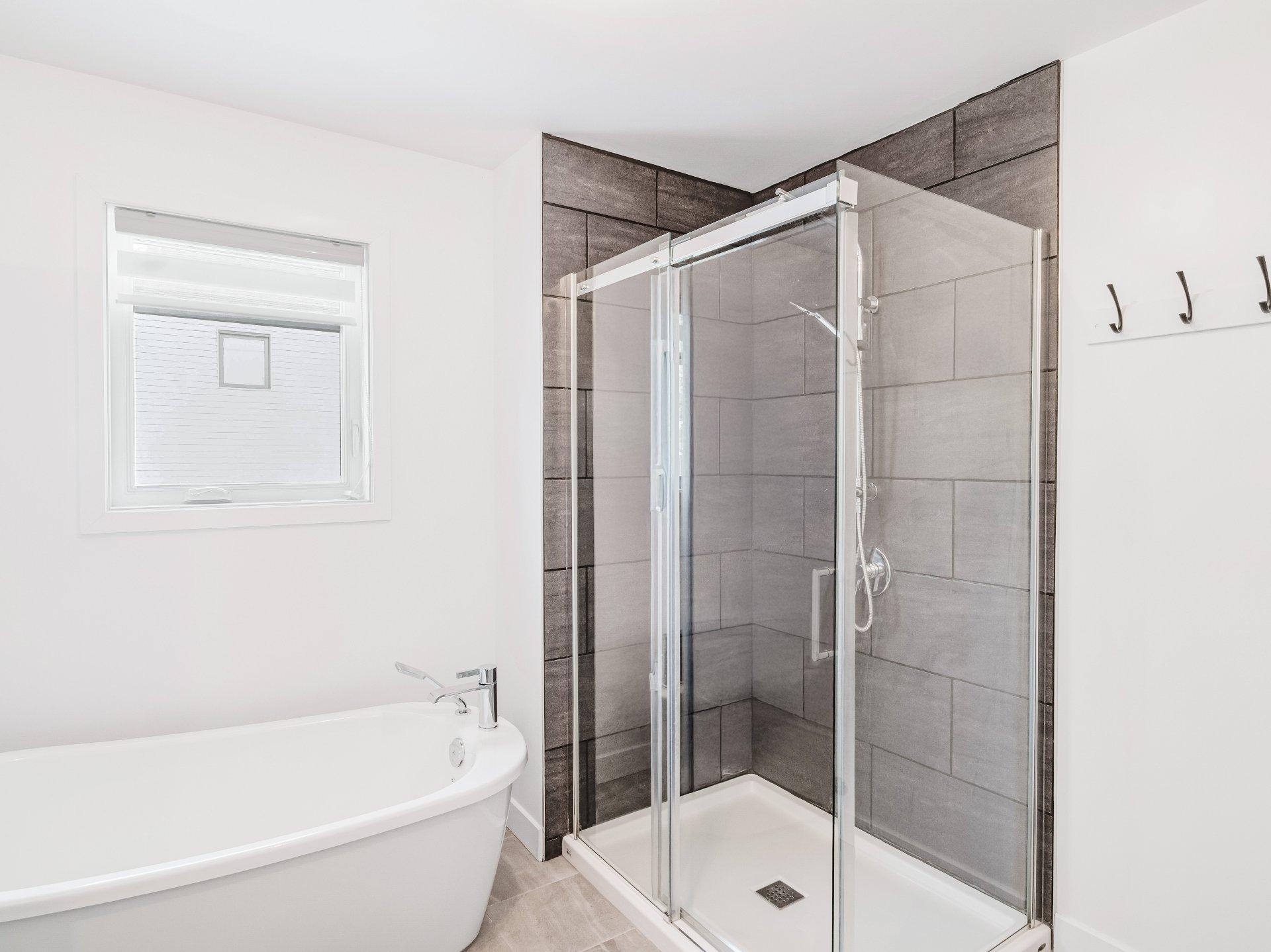 









1015


Rue Boivin

,
Sherbrooke (Brompton/Rock Forest/Saint-Élie/Deauville),




QC
J1N1B6

