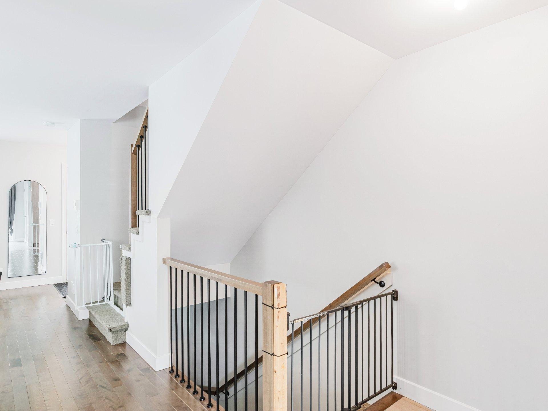 









1015


Rue Boivin

,
Sherbrooke (Brompton/Rock Forest/Saint-Élie/Deauville),




QC
J1N1B6

