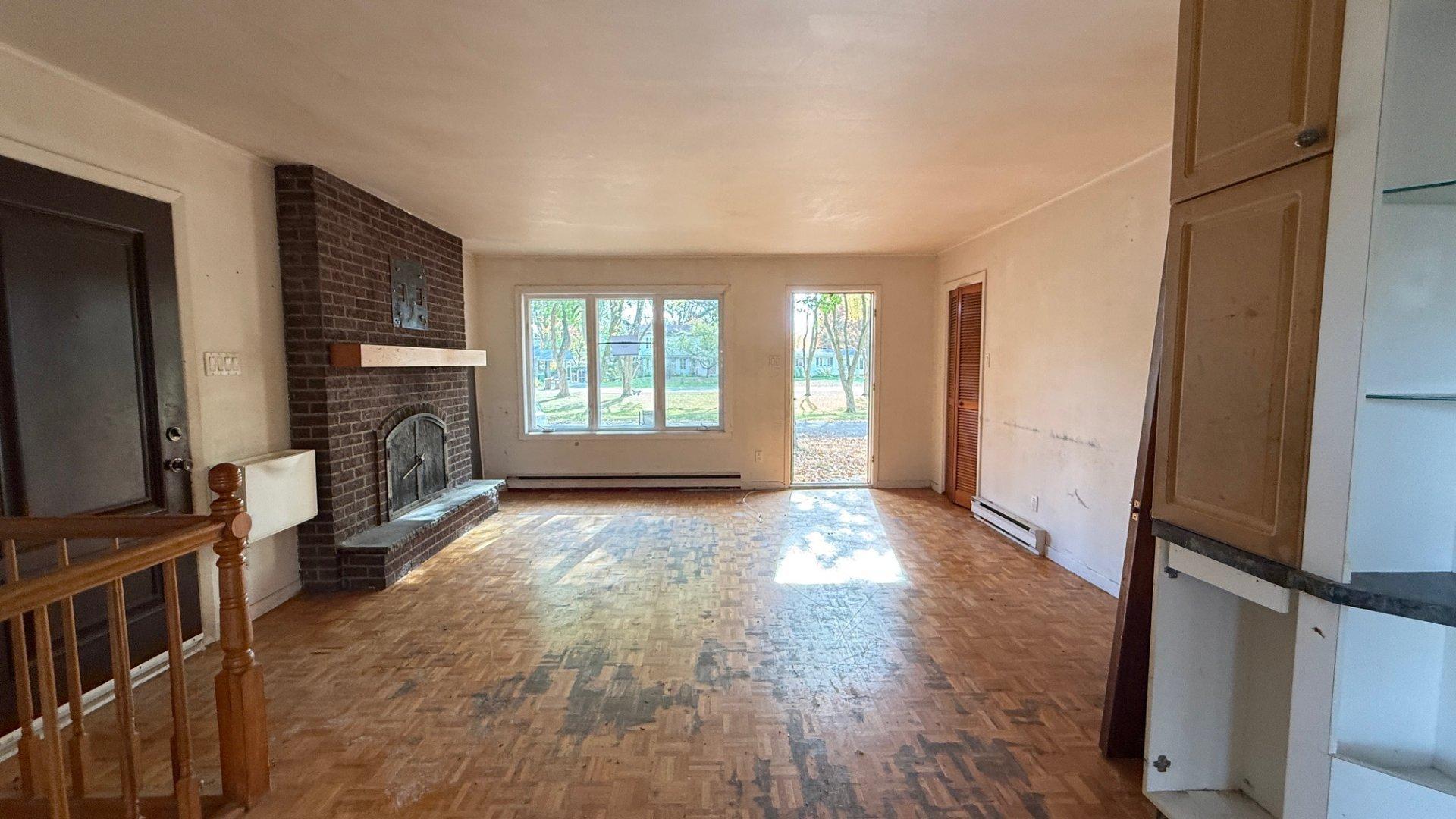 









35


Place Vadenais

,
Saint-Charles-Borromée,




QC
J6E6J9

