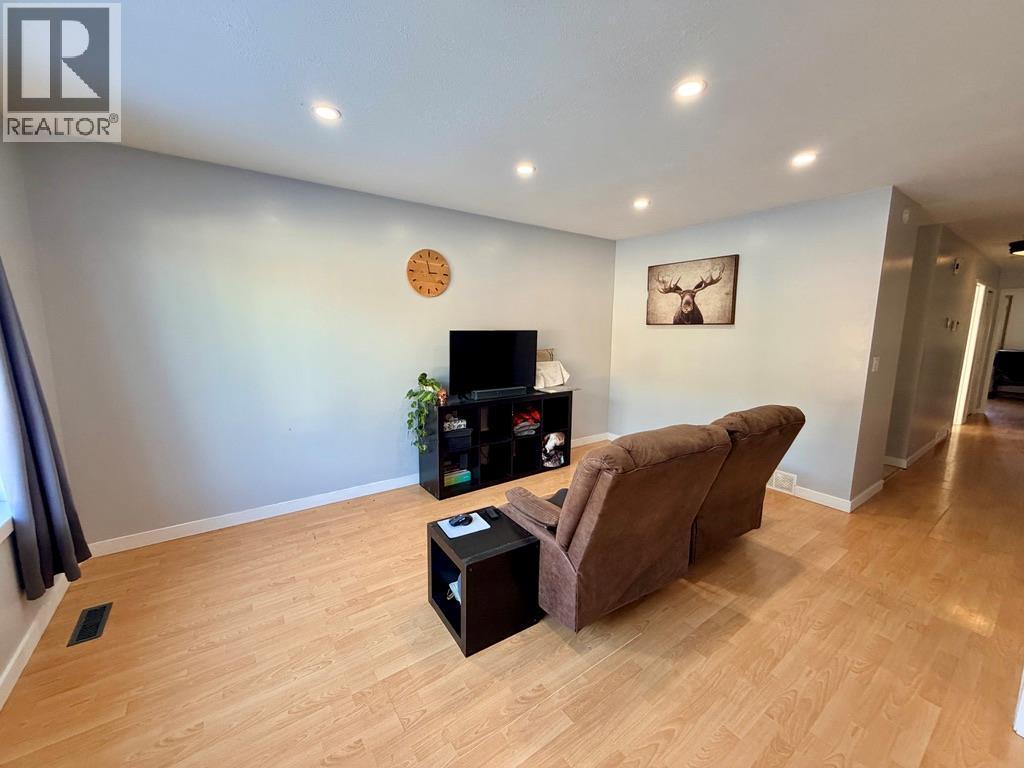 












151 Wolverine Avenue

,
Tumbler Ridge,




British Columbia
V0C2W0

