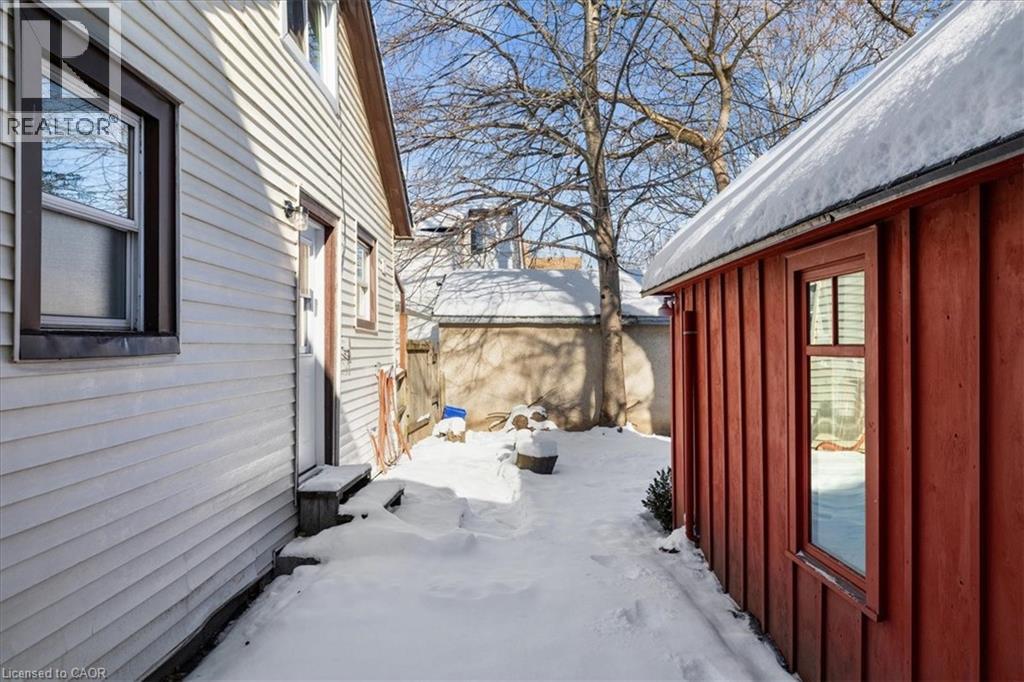 












8 TASKER Street

,
St. Catharines,




Ontario
L2R3Z8

