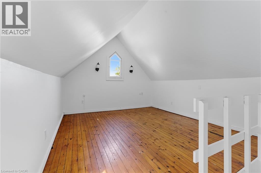 












8 TASKER Street

,
St. Catharines,




Ontario
L2R3Z8

