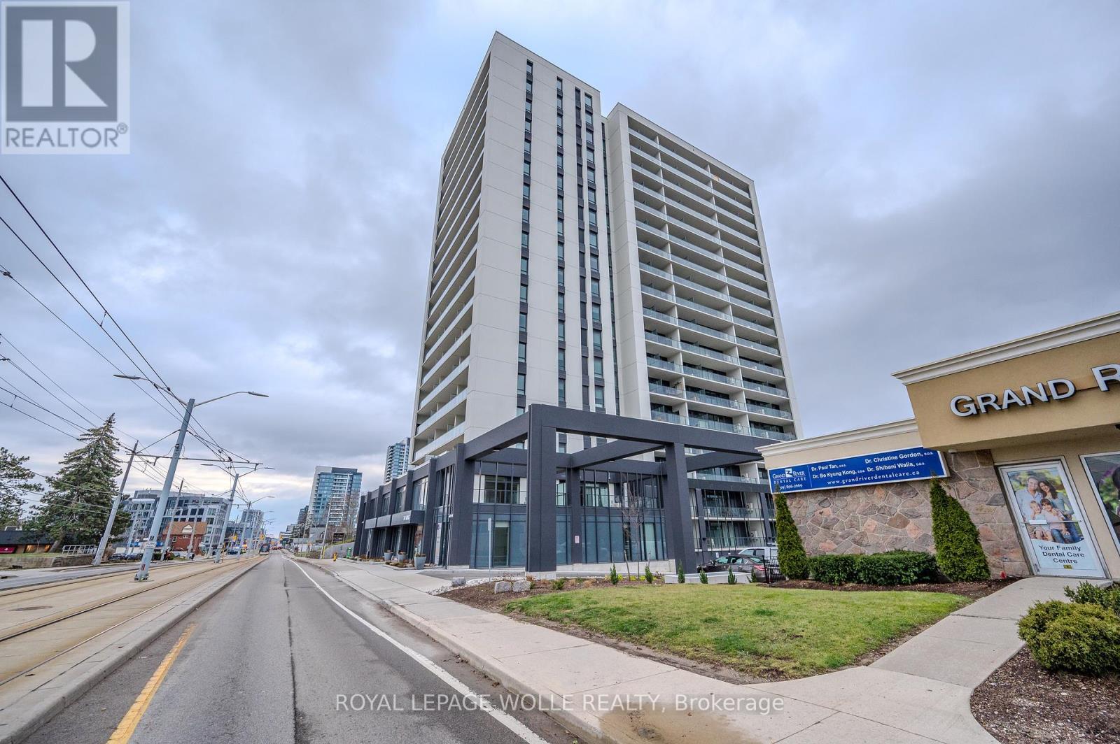 












304 - 741 KING STREET W

,
Kitchener,




Ontario
N2G0E9

